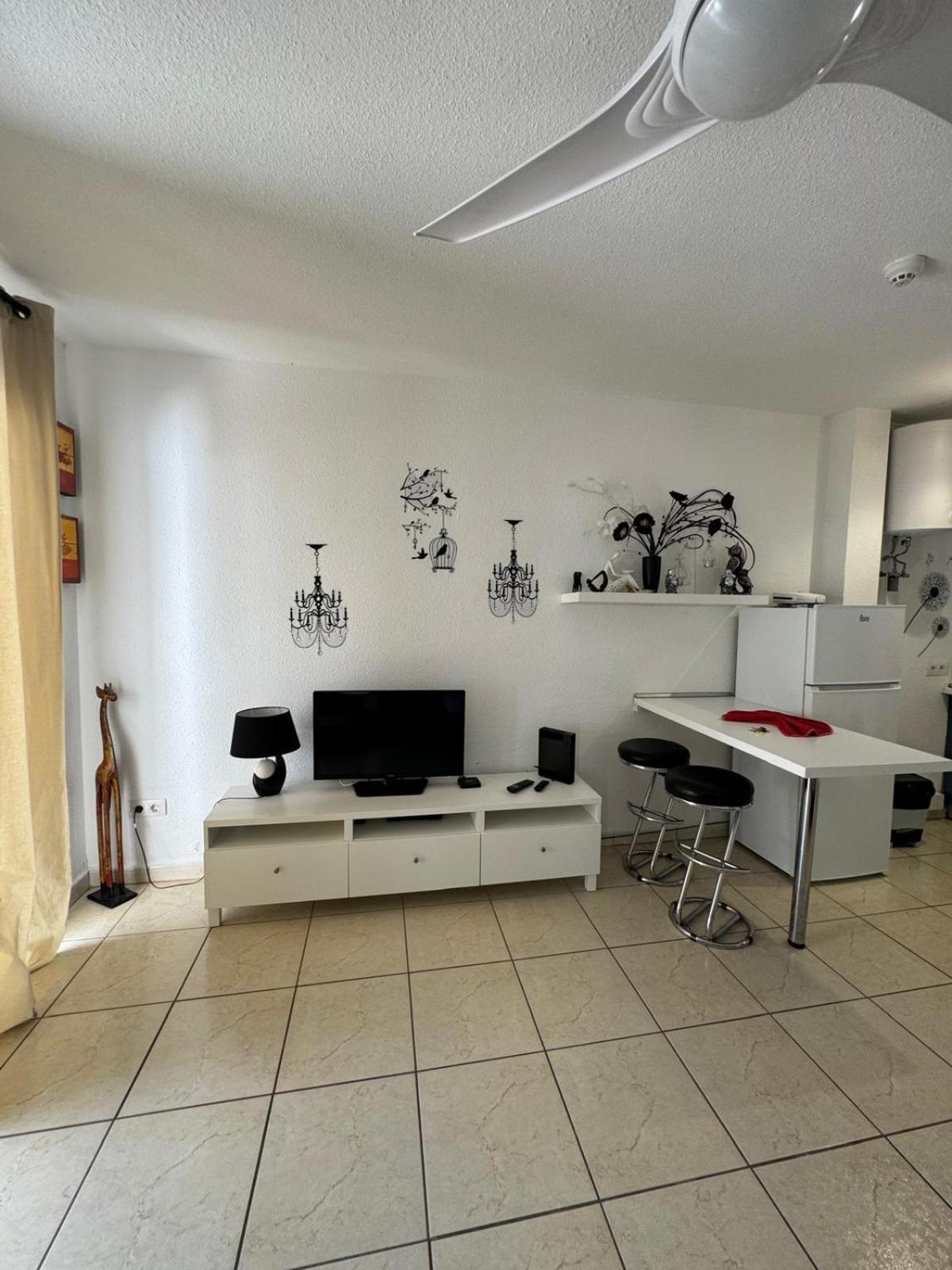 El Sol Chipeque, Los Cristianos Estudio Exterior foto